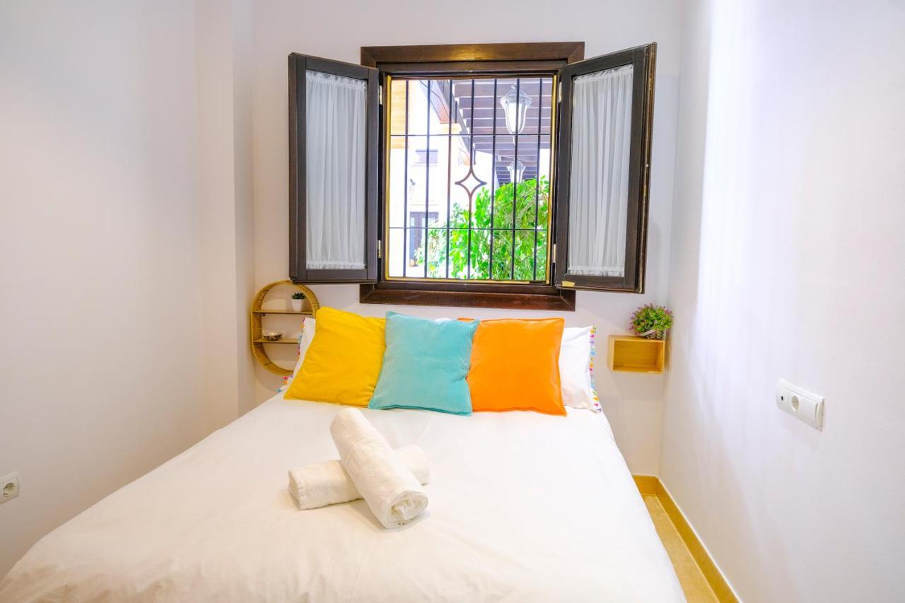 סביליה Patio Rialto Apartment מראה חיצוני תמונה
